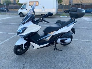 Kymco Xciting 400i Maxi Scooter