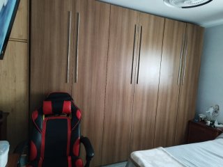 Armario 3 cuerpos madera y metal