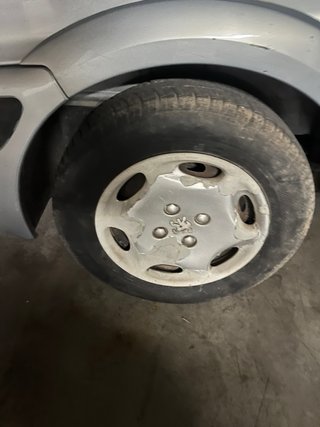 Tapacubos Peugeot R13