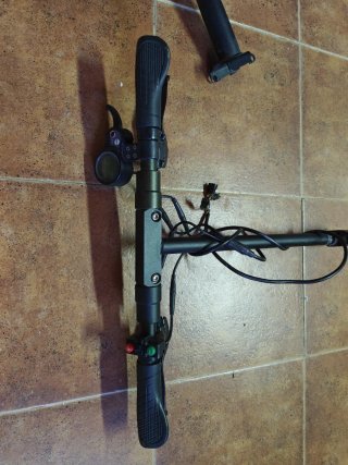 Asiento y tija patinete eléctrico