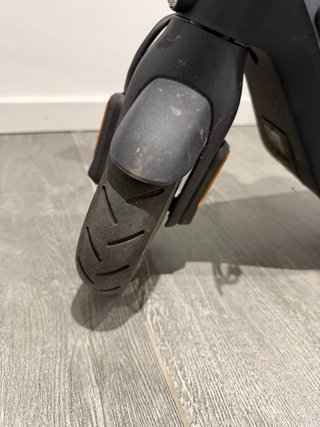 Monopattino Elettrico Ninebot E2 D