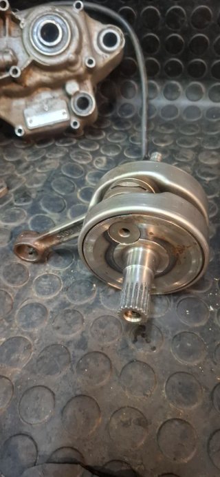 Despiece Motor Honda CR 125 cilindro caja cambios