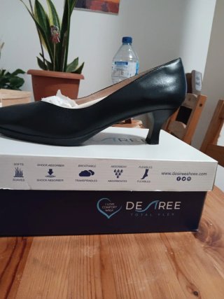 Zapatos de tacón negros DESIREE talla 41