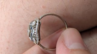 Anillo Art Decó Oro Zafiros Diamante