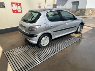 Peugeot 206 1999