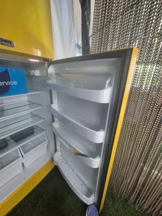 Nevera Zanussi Amarilla Vintage