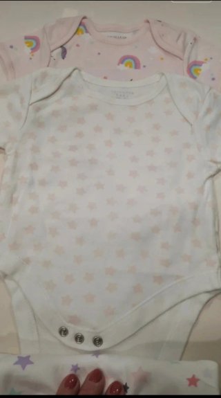 Lote 4 Bodies Primark 3-6 Meses