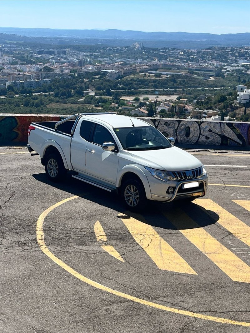 Mitsubishi L 200 2016 - foto 1
