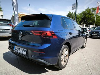 Volkswagen Golf 2021