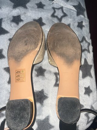 Zapatos fiesta dorados y negros talla 41
