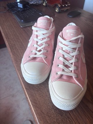 Converse Rosa y Blanco Talla 42.5