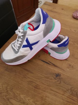 Zapatillas Munich Blancas y Azules