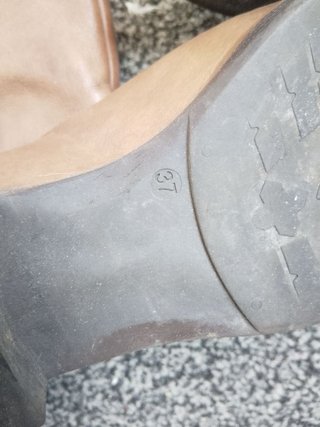 Stivali alti Pittarello pelle beige numero 37