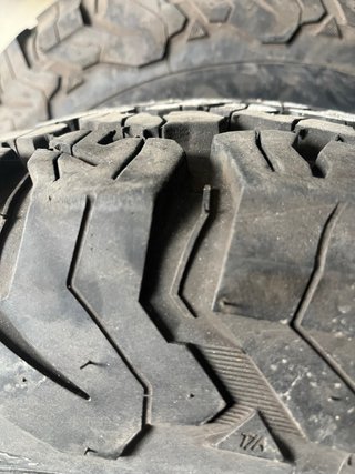 Llantas BF Goodrich Originales Hilux