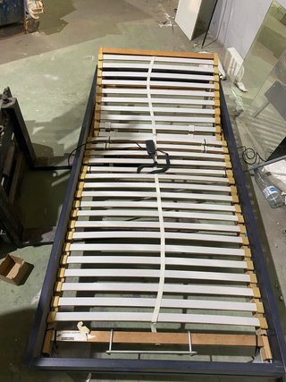 Cama articulada eléctrica