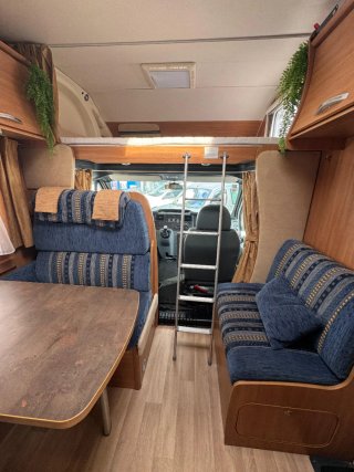 Autocaravana Ford Challenger Genesis 43