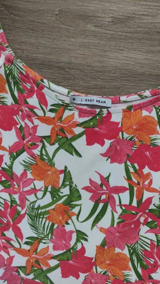 Vestido estampado floral blanco