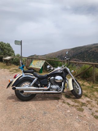Honda Shadow VT 750 - Moto Cruiser