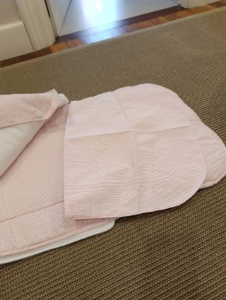 Saco capazo bebé rosa y blanco
