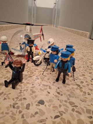 Lote Playmobil: Policía, Helicóptero y Motos