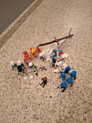 Lote Playmobil: Policía, Helicóptero y Motos