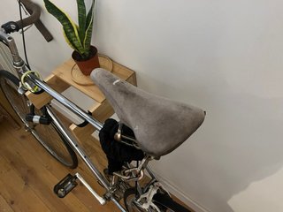 Bicicleta urbana vintage con cambios