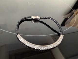 4 Pulseras Cuero con Strass