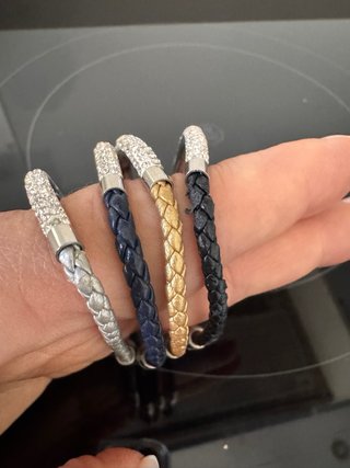 4 Pulseras Cuero con Strass