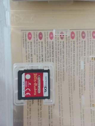 Profesor Layton y la Caja de Pandora (Nintendo DS)