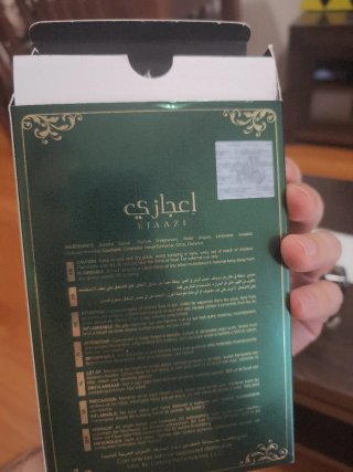 Lattafa Ejaazi Perfume Hombre Negro Dorado