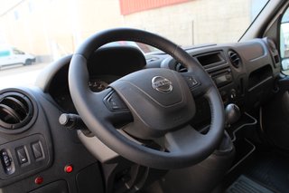 NISSAN NV400 CESTA ELEVADORA - 12 METROS -NACIONAL