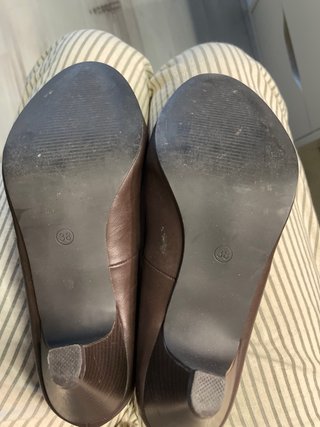 Zapatos de salón Marypaz marrones T38