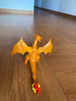 Figura Charizard Original Pokémon
