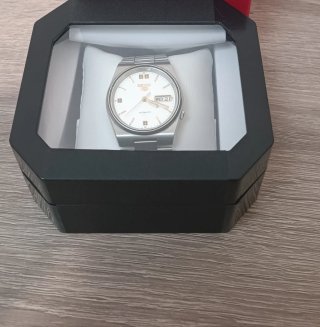 Seiko 5 Automatico Uomo Vintage Argento Bianco