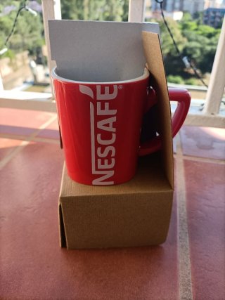 Taza Nescafé Roja Original