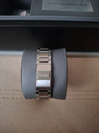 Reloj Citizen Series 8 GMT Azul/Plata