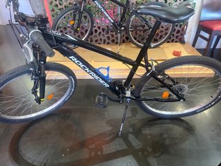 Bicicleta Rockrider Negra