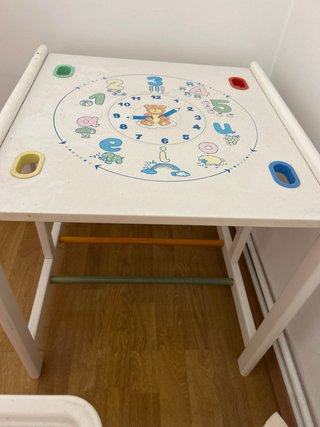 Mesa y silla infantil para comer y jugar