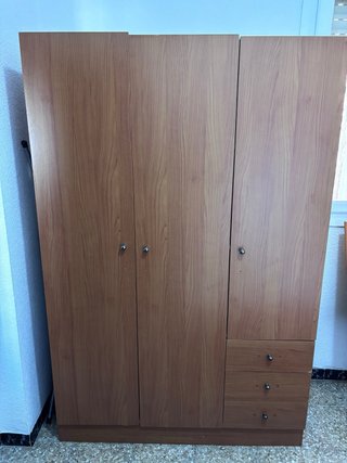 2 Armarios y 1 Cabezal de Cama Madera