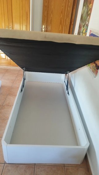 Dormitorio Matrimonio + 3 Canapés