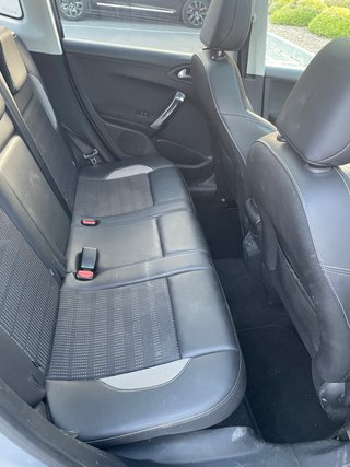 Peugeot 2008 BlueHDI