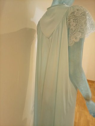 Camisón Mitjans encaje azul claro