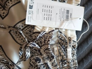 Bermuda Only Talla XL Estampada