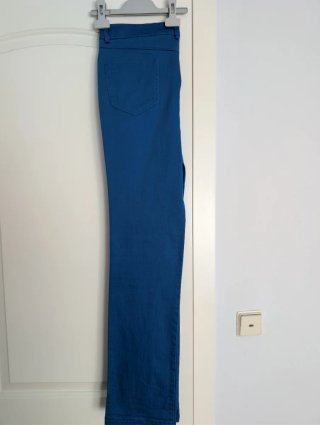 Pantalón azul talla 40