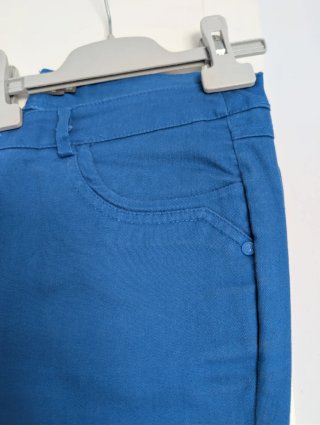 Pantalón azul talla 40