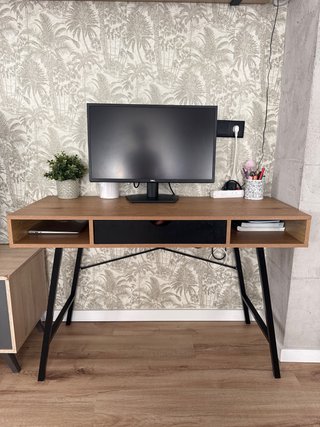 Escritorio moderno madera y metal