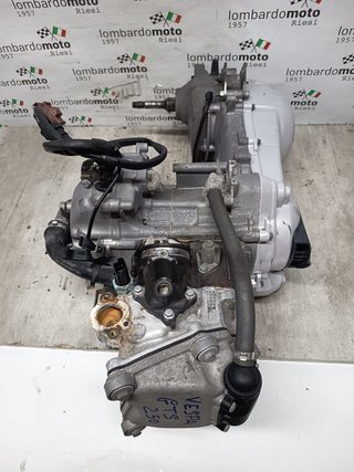 Bloque motor PIAGGIO VESPA GTS 250 300 CódigoM451M