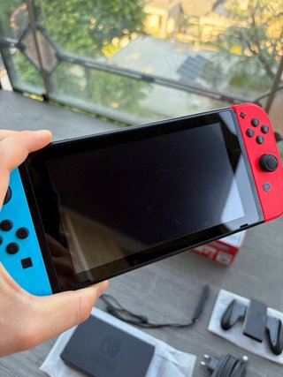 Nintendo Switch V1 2019 Console