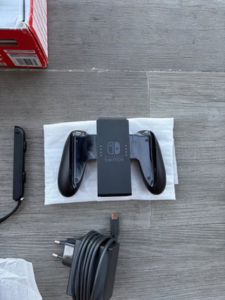 Nintendo Switch V1 2019 Console