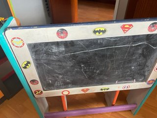 Pupitre infantil madera superhéroes plegable